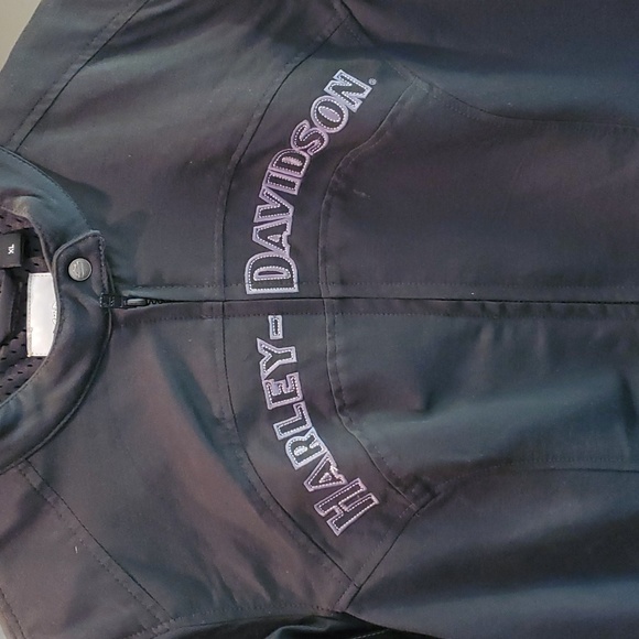 Nice Harley Davidson jacket - Picture 2 of 3